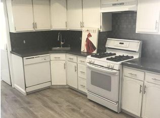 1946 S 10th St #2, Philadelphia, PA 19148