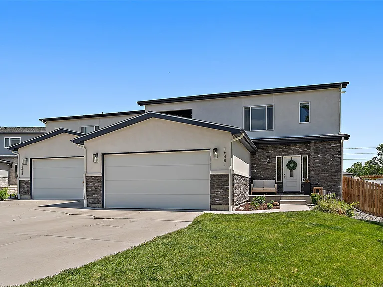 16481 W 12th Dr — Photo 1