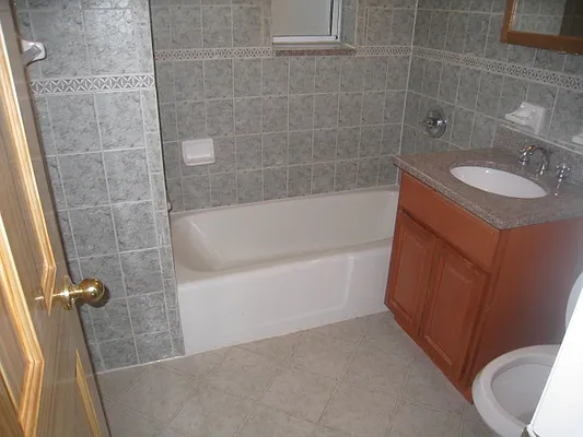 Rented by Alexiou Realty | media 5