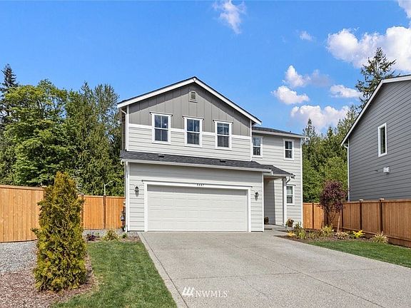3rd image of 8447 57th Pl NE