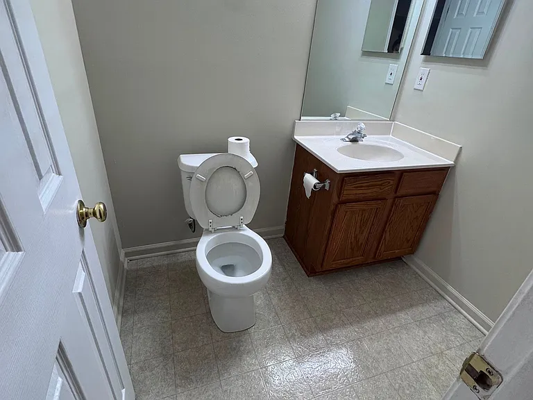 3640 Derby Shire Cir — Photo 15