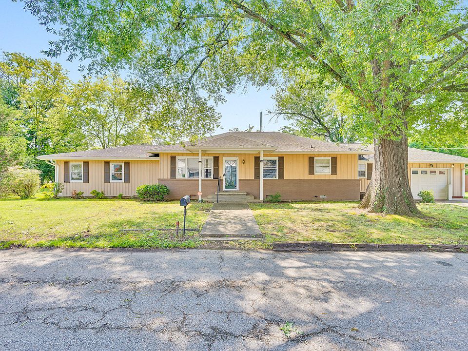 1st image of 300 Haney Dr