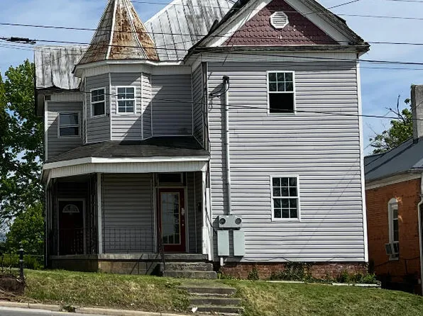 523 Goodson St, Bristol, VA 24201