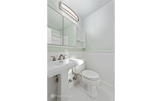 Rented by Douglas Elliman | media 5