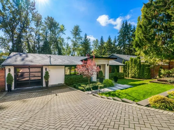 11347 NE 112th St, Kirkland, WA 98033