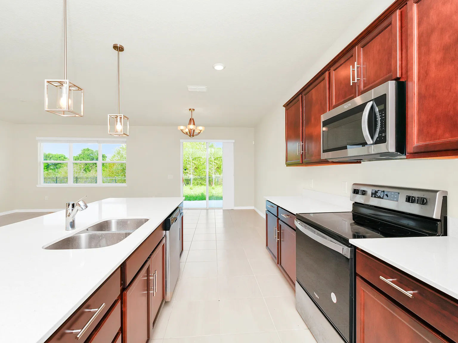 17331 Million Lakes Ct — Photo 4