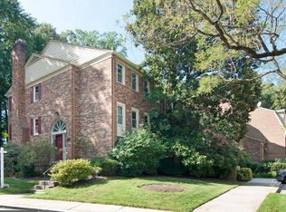 11400 Dorchester Ln, Rockville, MD 20852