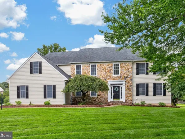 22 Springlea Ln, Chester Springs, PA 19425