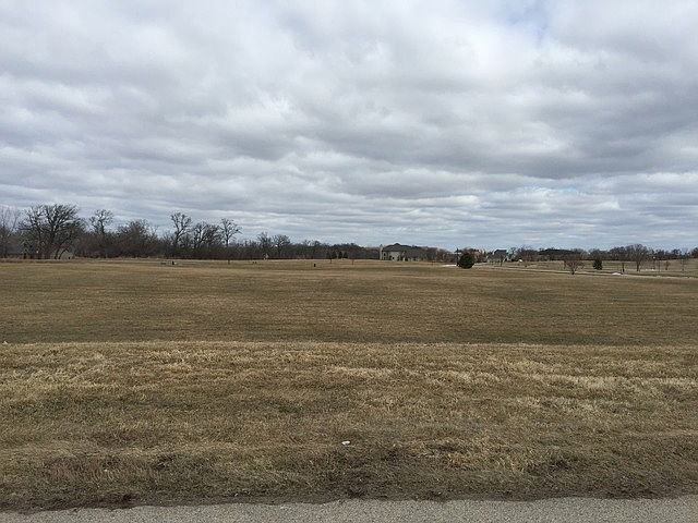 2nd image of 4015 Dutch Creek Ln