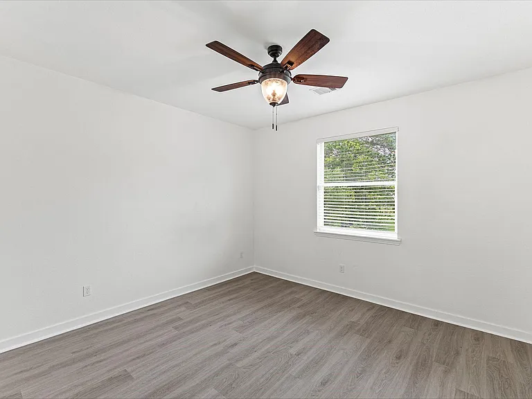 14828 Spica Ct — Photo 19