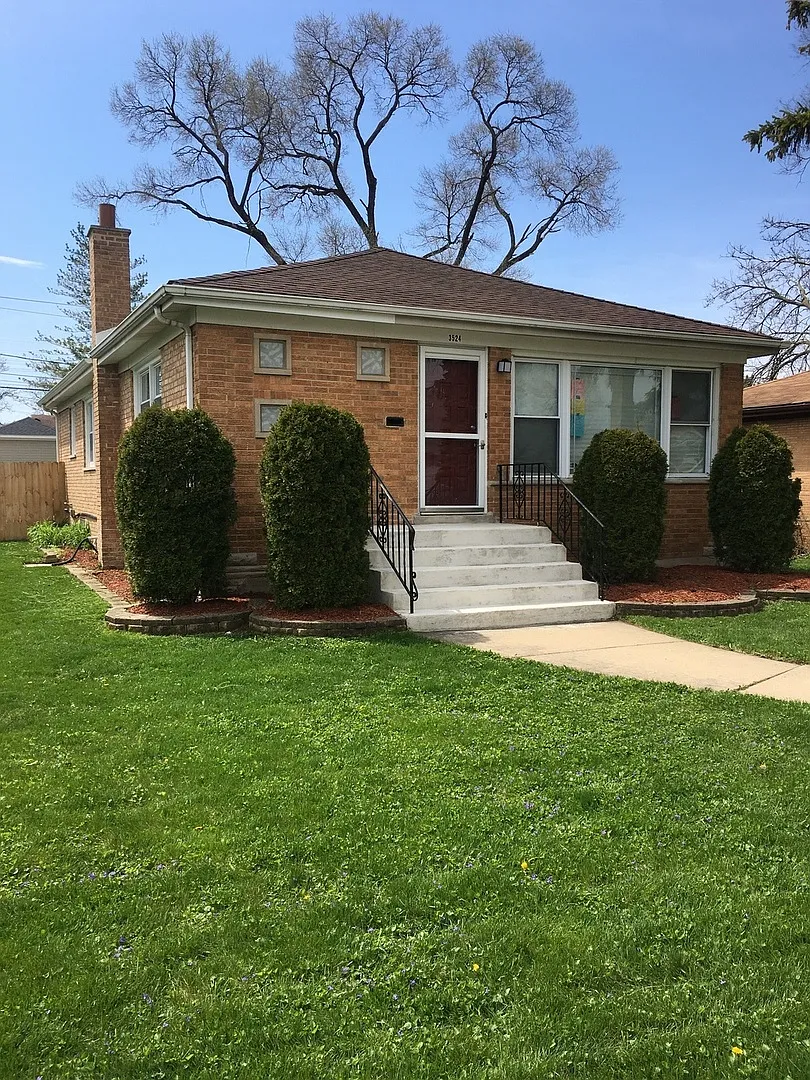 3524 Saint Paul Ave photo 1