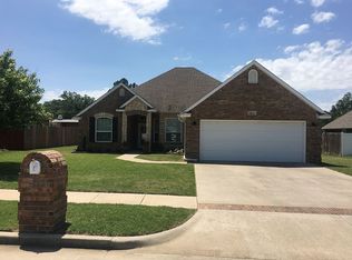 2012 5th Ave NW, Ardmore, OK 73401