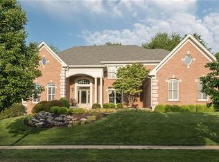 1314 Wildhorse Meadows Dr, Chesterfield, MO 63005