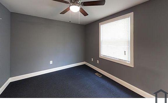 3rd image of 3 Bon Oak Ct