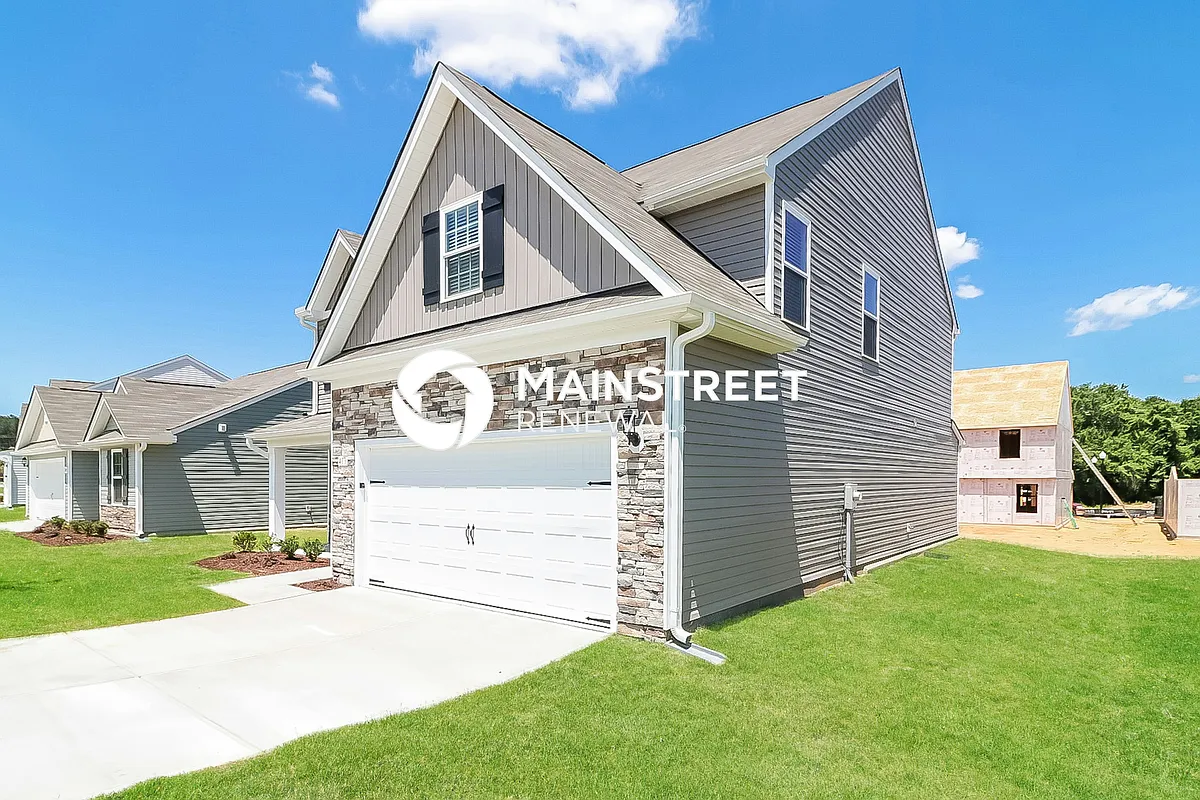 Front View - 413 Brisk Dr