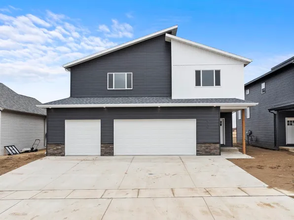 500 Downing St, Surrey, ND 58785