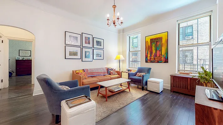 Sold by Digs Realty Group | media 1