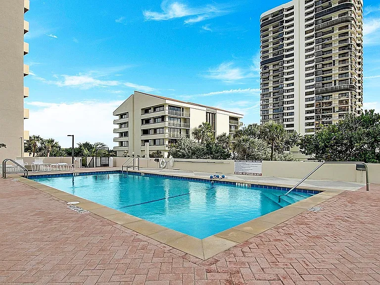 4200 N Ocean Dr #2-306 — Photo 24