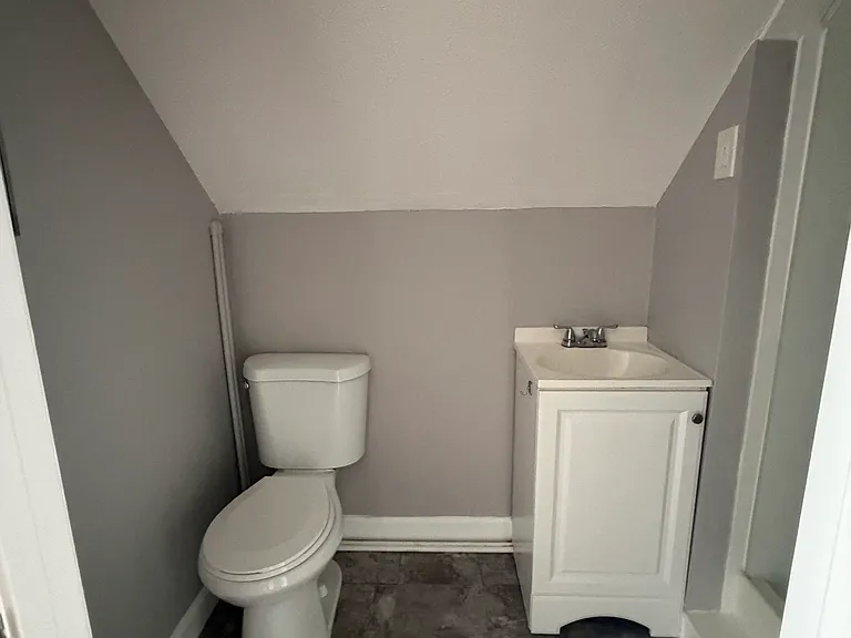 181 Summer St #7 — Photo 8