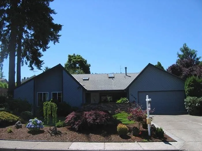 16140 SW Deline Ct photo 1