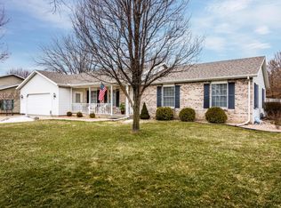 945 Tucker Dr, Saint Joseph, MI 49085