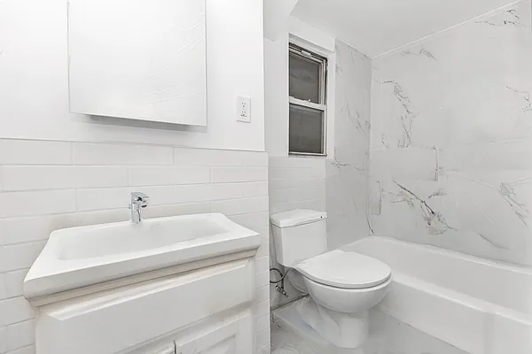 Rented by REAL New York | media 4