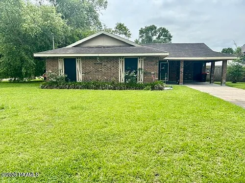 101 Burrow Dr Photo 1