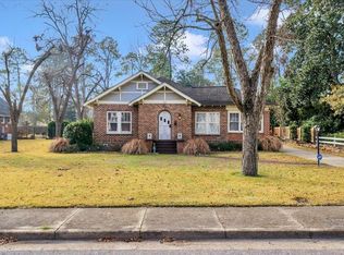 812 E 14th Ave, Cordele, GA 31015