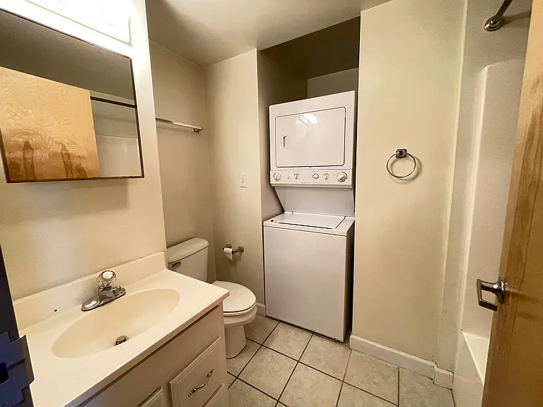 15 1/2 S Jefferson St #1 — Photo 7