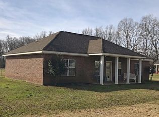 128 Choctaw St, Mathiston, MS 39752