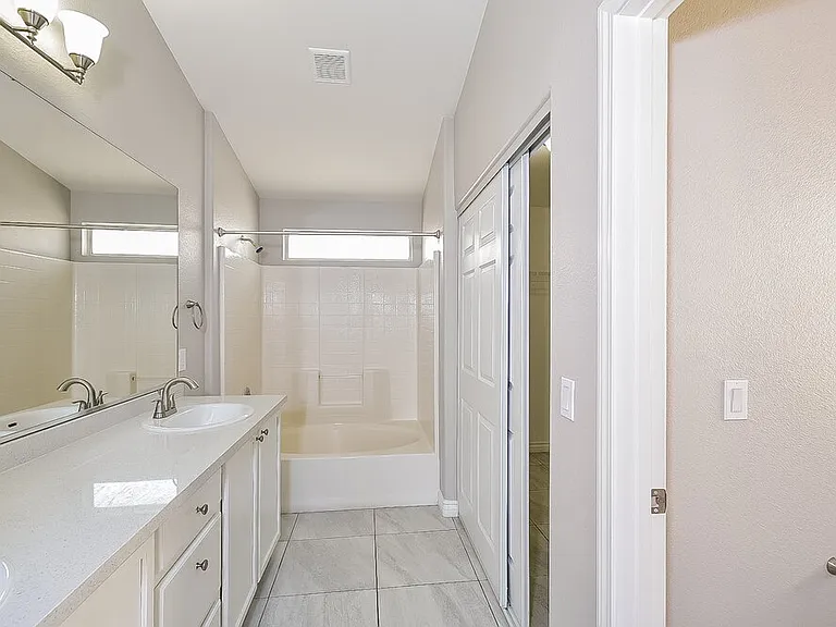 6883 Momentos St — Photo 11