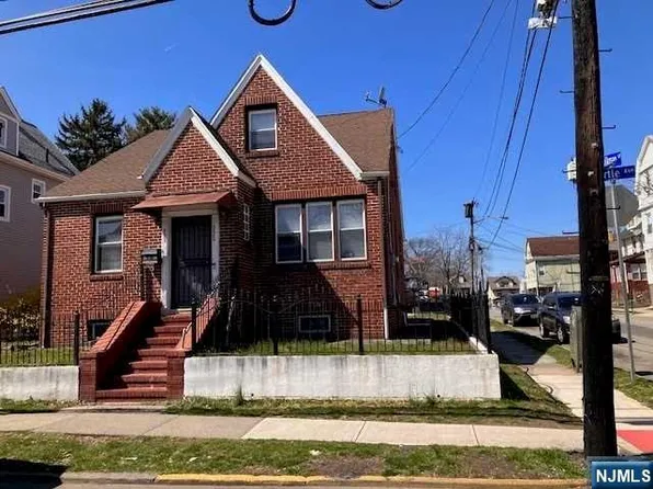 223-225 Myrtle Ave, Irvington, NJ 07111