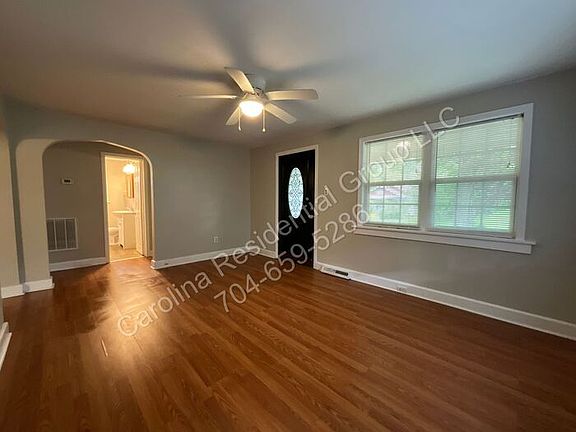 4th image of 419 W 14th St