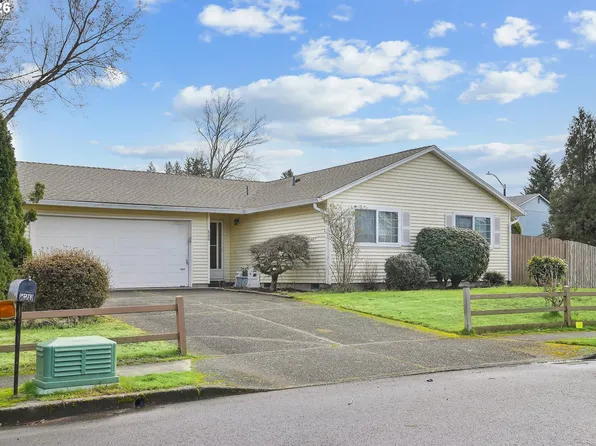 820 NE Cochran Ave, Gresham, OR 97030