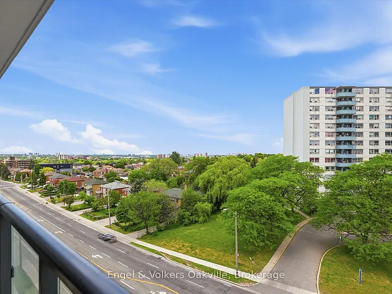 1461 Lawrence Ave W #603 — Photo 21