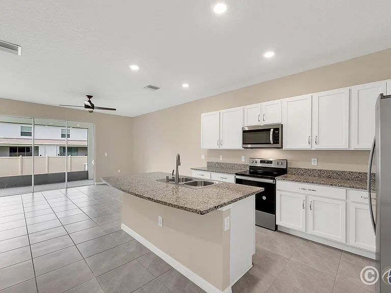 3507 Marigold Patch Ct — Photo 9