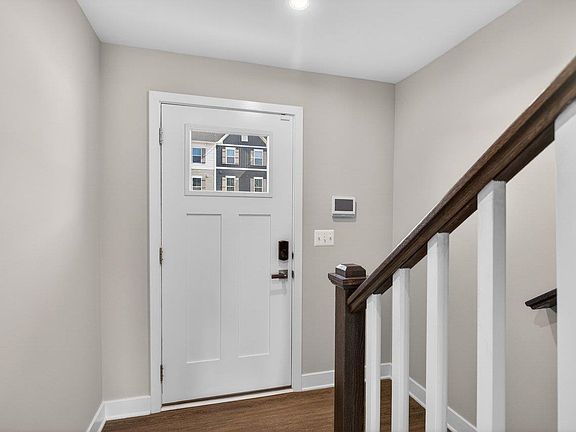 3rd image of 4504 Fountainbridge Ct