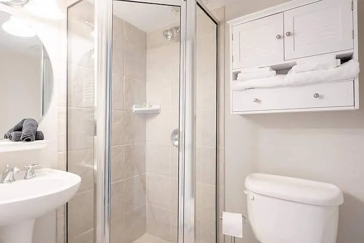 1100 Greenleaf Ave #B — Photo 31
