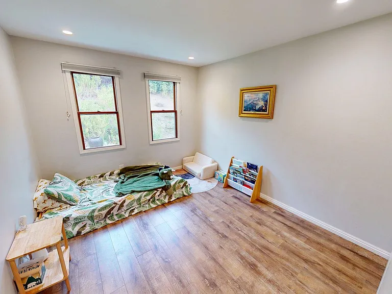 30621 Sandtrap Dr — Photo 22