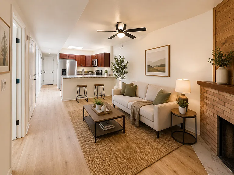 1 and 2 Bedroom Townhomes Near Downtown Tucson! Renovated with Off Street Parking! — Photo 23