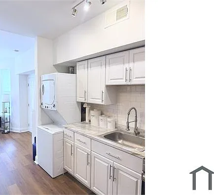 2 bed, 700 sqft, $3,200 — Photo 4