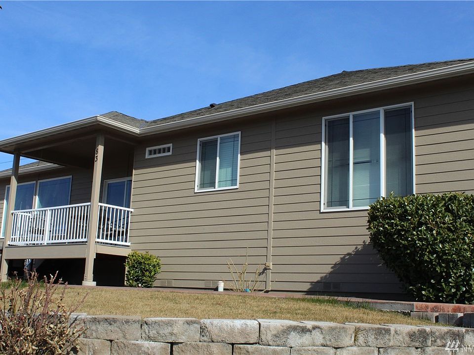 1st image of 83 S Meadowbrook Ln