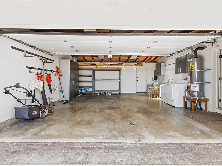 5075 San Joaquin Dr — Photo 31