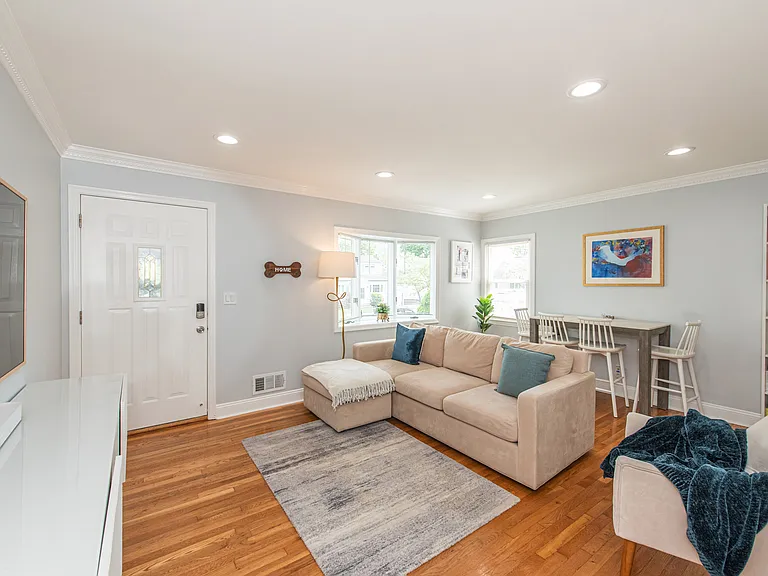 167 Beverly Hill Rd — Photo 5