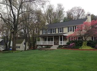 1 Michael Dr, Farmington, CT 06032