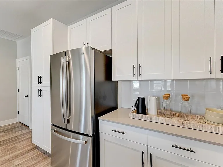 Carmel Villas — Photo 95