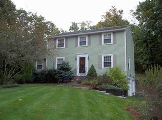 15 Stowell Rd, Bedford, NH 03110
