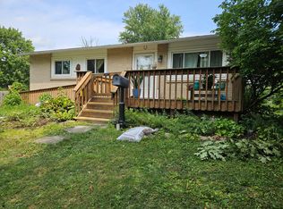 8 Deerfield Pl, Delaware, OH 43015