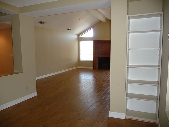 4th image of 2559 Plaza Del Amo Unit 306