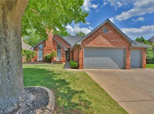 6204 NW 132nd St, Oklahoma City, OK 73142